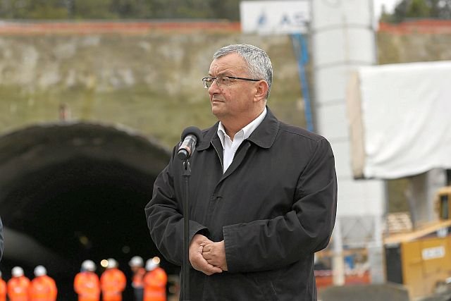 Minister Infrastruktury Andrzej Adamczyk
