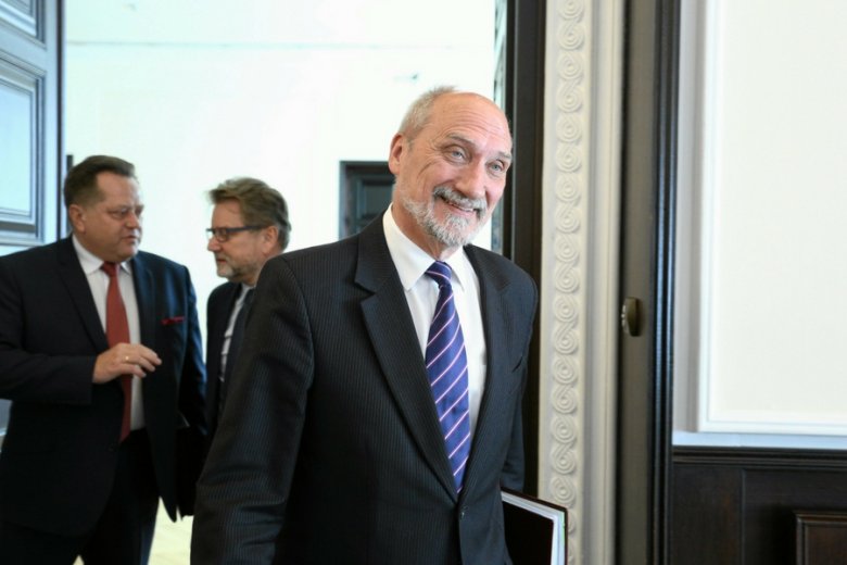 Minister obrony narodowej Antoni Macierewicz