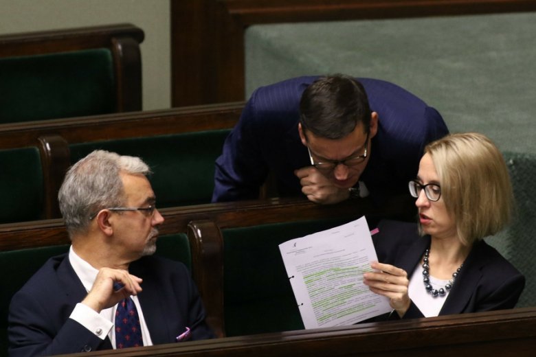 Ministerstwo finansów utrzymywało, że zmiana ma "charakter legislacyjny".