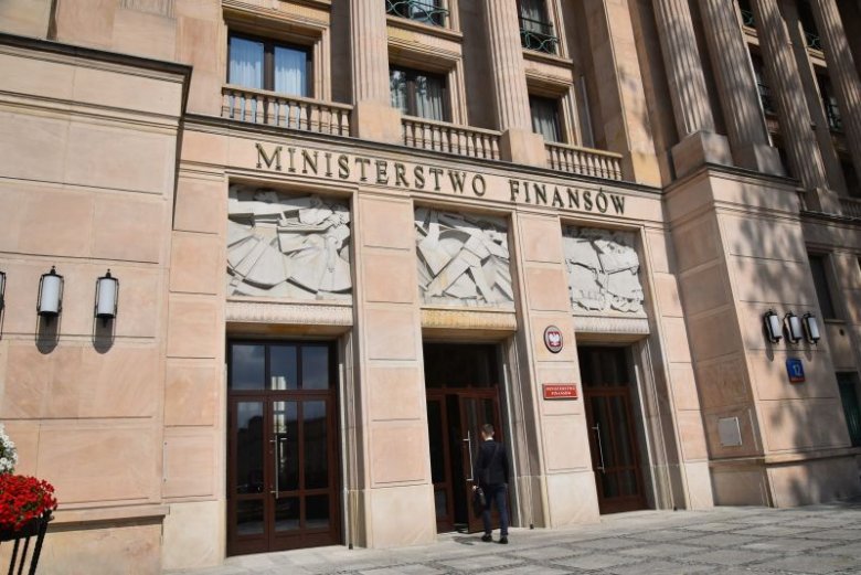 Oszuści znowu podszywają się pod Ministerstwo Finansów