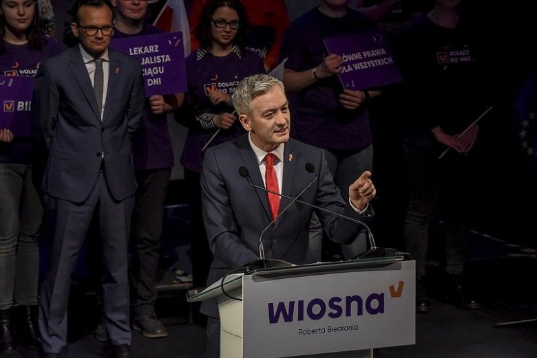 Biedroń zapowiedział zmiany w programie 500 plus