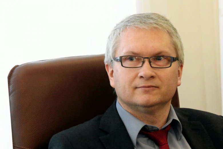 Eryk Łon przedstawił swój kolejny ciekawy pomysł. Tym razem chce zlikwidować podatek Belki i stworzyć fundusze katolickie.