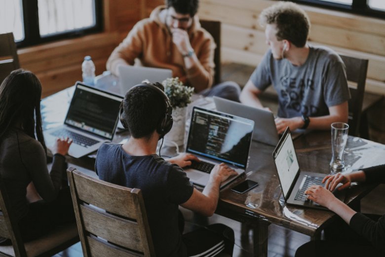 Korporacje nie współpracują ze startupami? Citi przeczy tej tezie