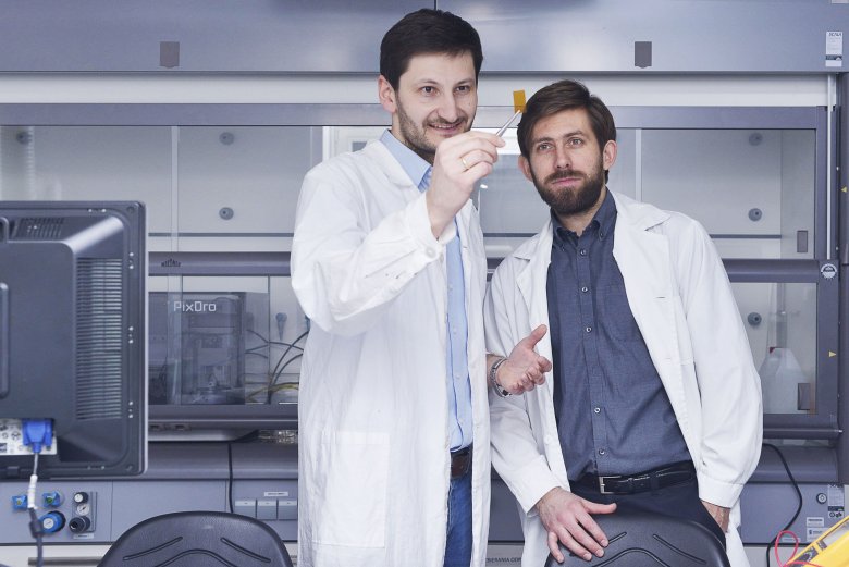 Dr Filip Granek oraz Dr Zbigniew Rozynek - fizycy i współzałożyciele innowacyjnej firmy technologicznej XTPL.