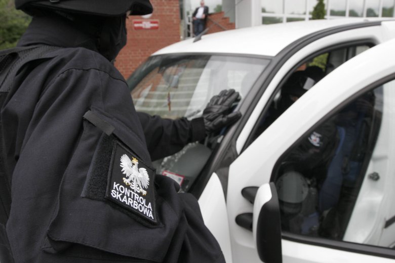 Skarb Państwa zszargał dobre imię przedsiębiorcy, pozbawiając go tym samym kontrahentów i dochodów. Właściciel firmy nie dostanie żadnego zadośćuczynienia.